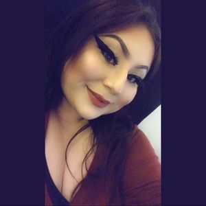 Meet your Posher, Lorena